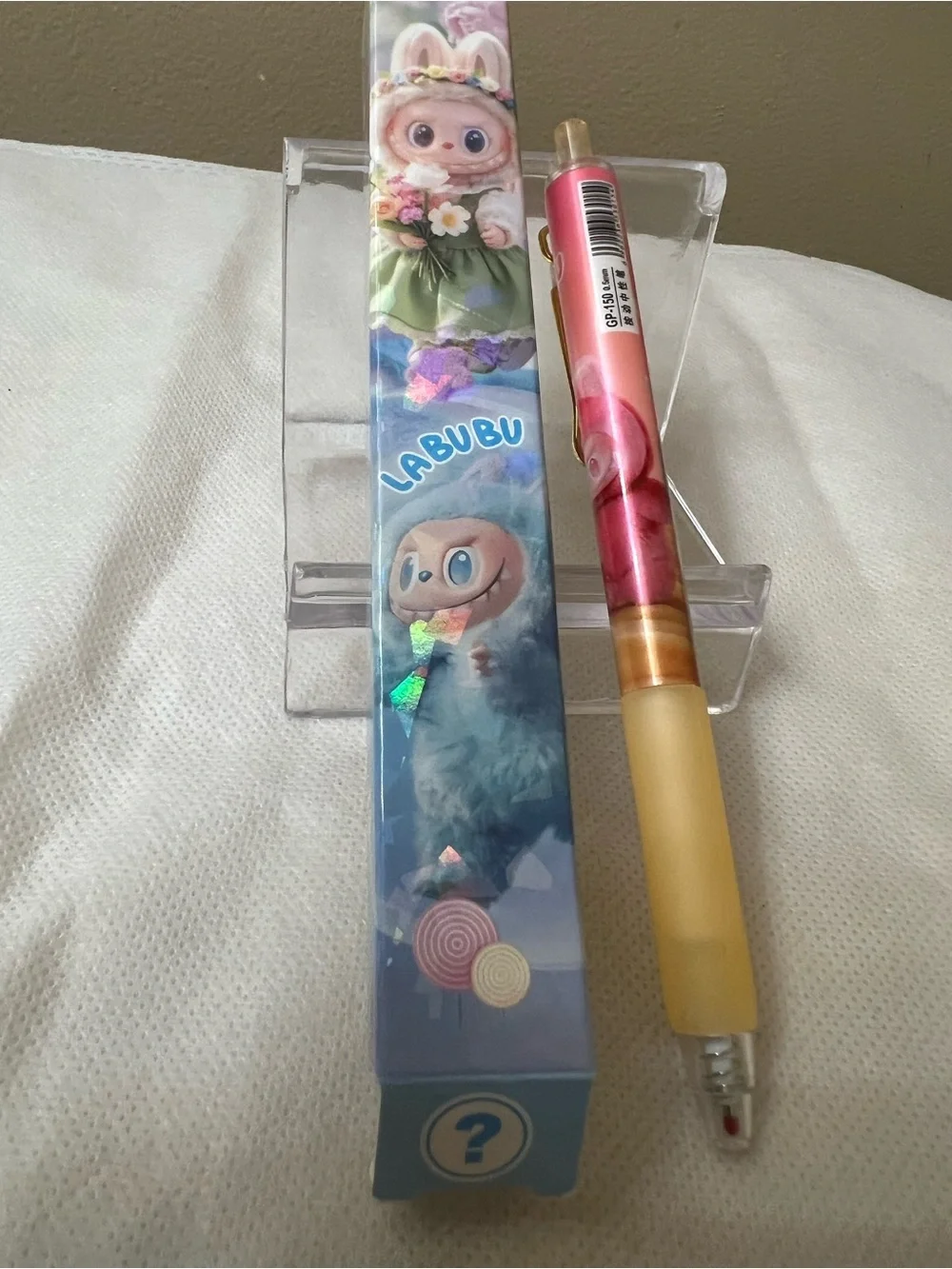 Labubu pen NWT